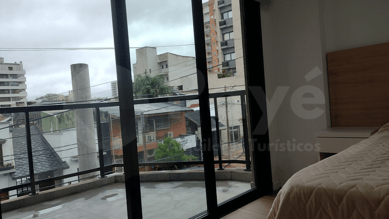 Acomodação Central com Piscina em Posadas