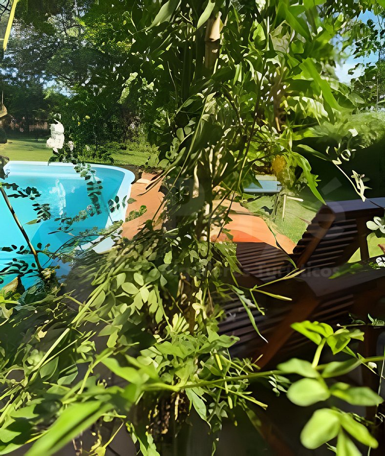 Chalés KatyArte com piscina em Oberá