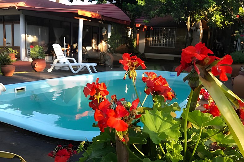 KatyArte cabins with pool entering Oberá