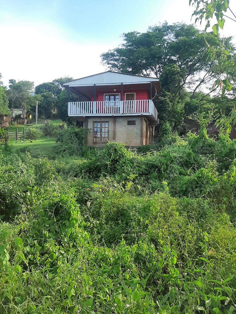 Pintoresca Casa con Vistas al Río Uruguay